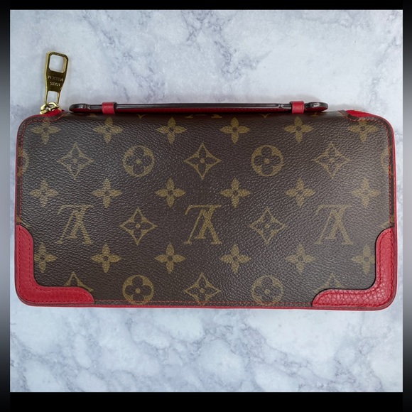 Louis Vuitton Cerise Daily Organizer with insert (2 pieces) - Picture 11 of 16